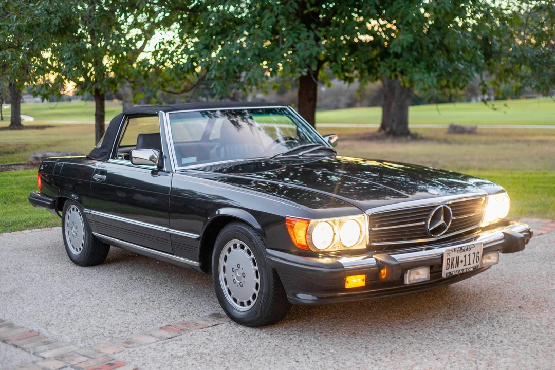 1989 Mercedes-Benz R107 SL-Class - Image 17 of 31