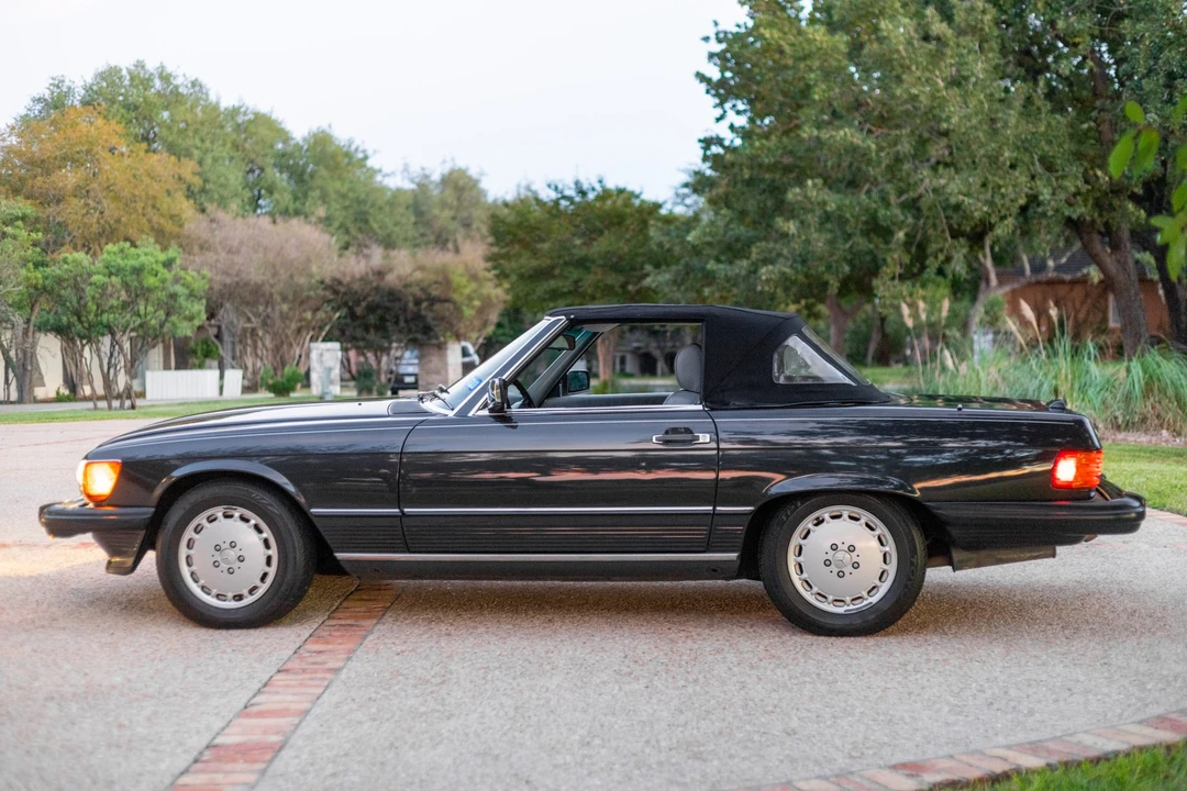 1989 Mercedes-Benz R107 SL-Class - Image 10 of 31