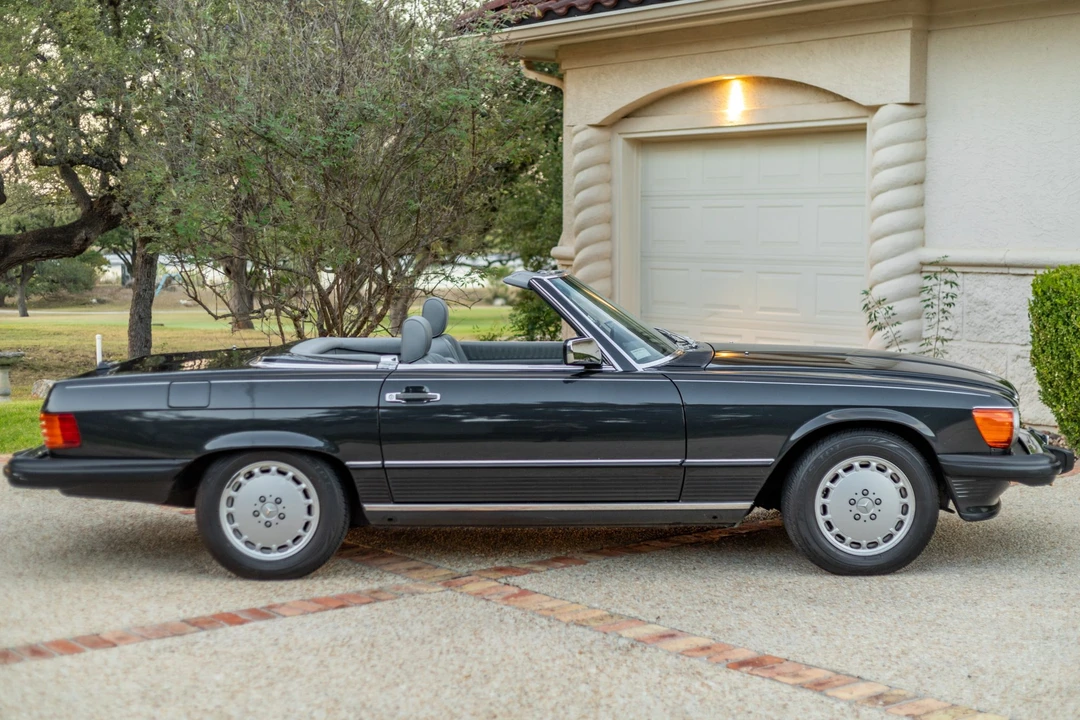 1989 Mercedes-Benz R107 SL-Class - Image 24 of 31