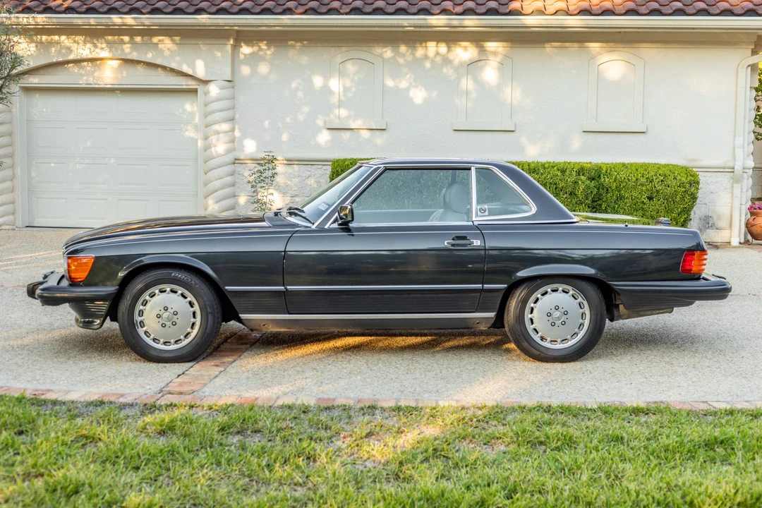 1989 Mercedes-Benz R107 SL-Class - Image 2 of 31