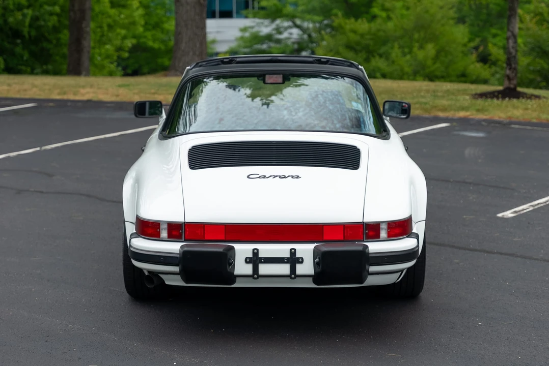 1989 Porsche 911 Carrera 3.2 - Image 12 of 31