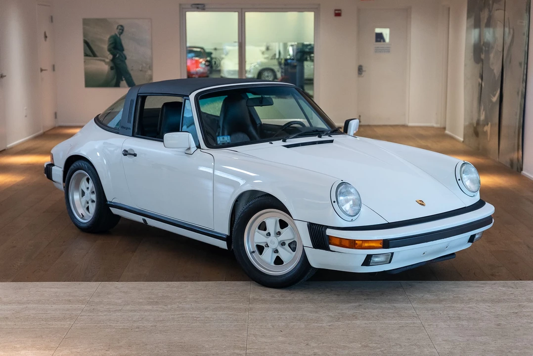 1989 Porsche 911 Carrera 3.2 - Image 19 of 31