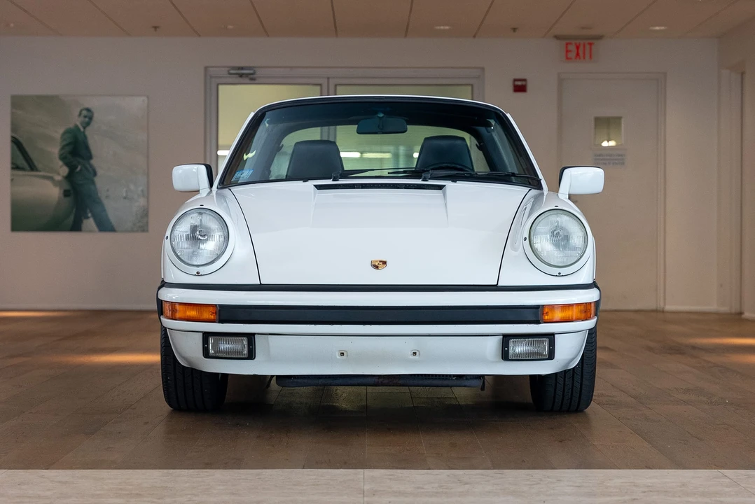 1989 Porsche 911 Carrera 3.2 - Image 20 of 31