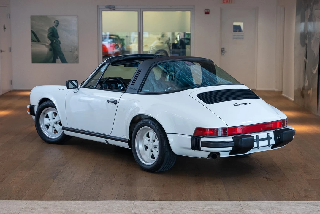 1989 Porsche 911 Carrera 3.2 - Image 27 of 31