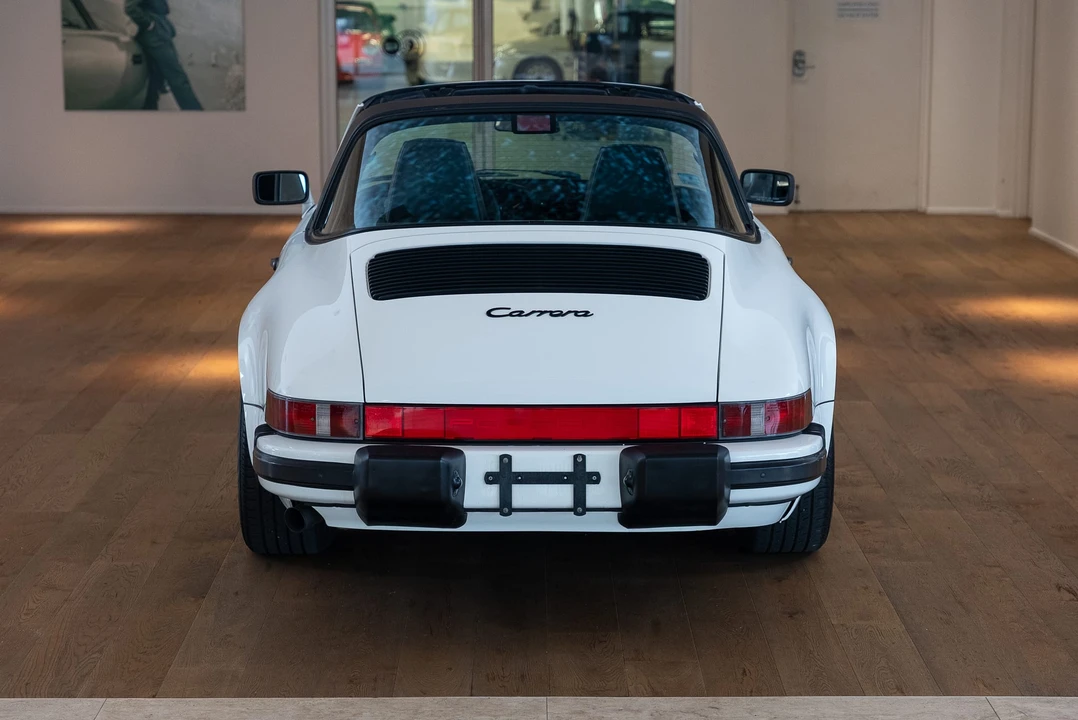 1989 Porsche 911 Carrera 3.2 - Image 29 of 31