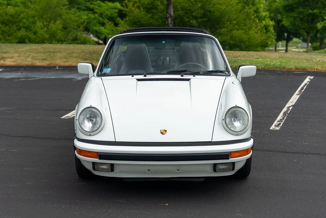 1989 Porsche 911 Carrera 3.2 - Image 5 of 31