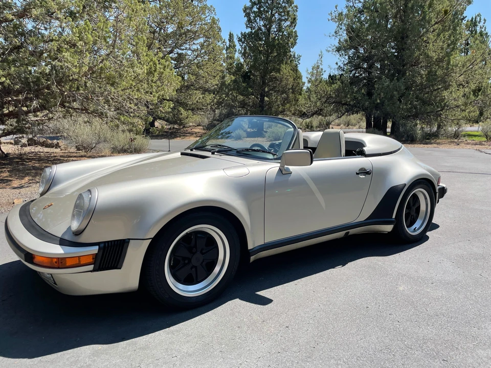 1989 Porsche 911 Carrera 3.2 - Image 4 of 31