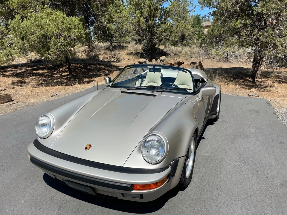 1989 Porsche 911 Carrera 3.2 - Image 11 of 31