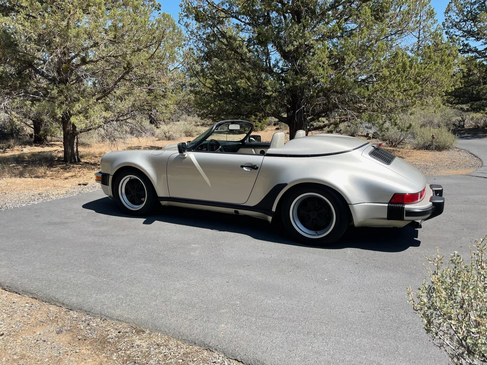 1989 Porsche 911 Carrera 3.2 - Image 27 of 31