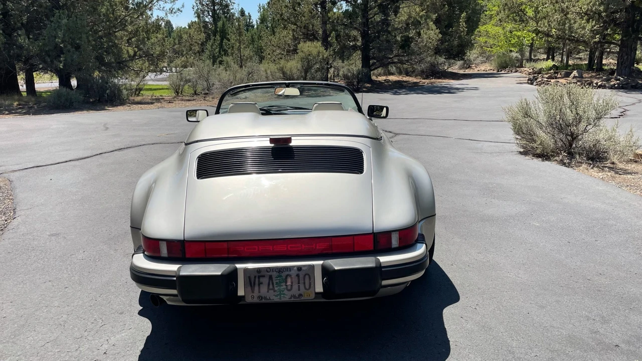 1989 Porsche 911 Carrera 3.2 - Image 23 of 31
