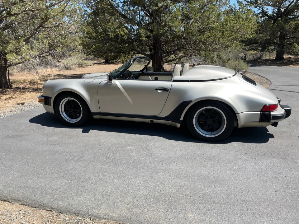 1989 Porsche 911 Carrera 3.2 - Image 28 of 31