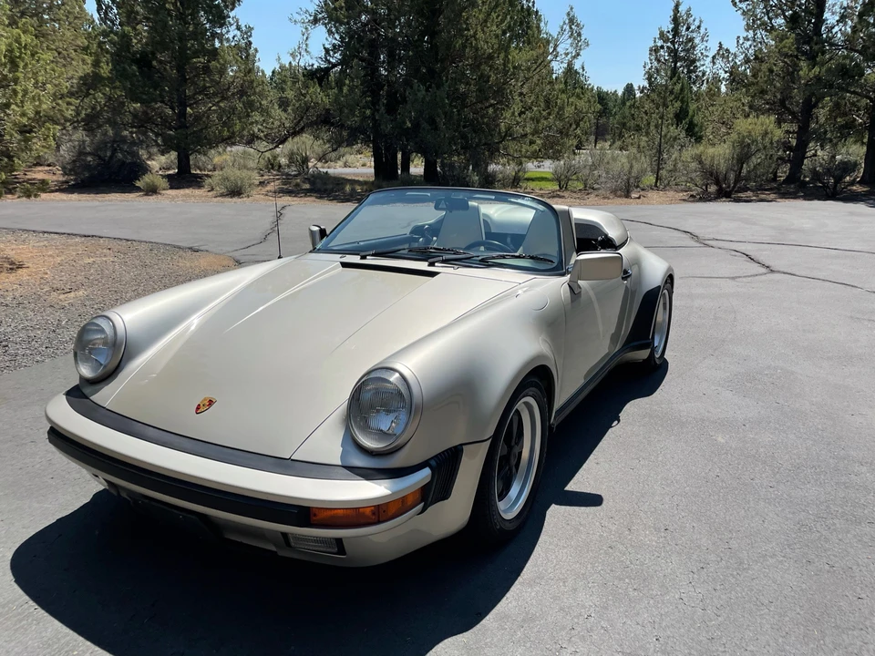 1989 Porsche 911 Carrera 3.2 - Image 8 of 31