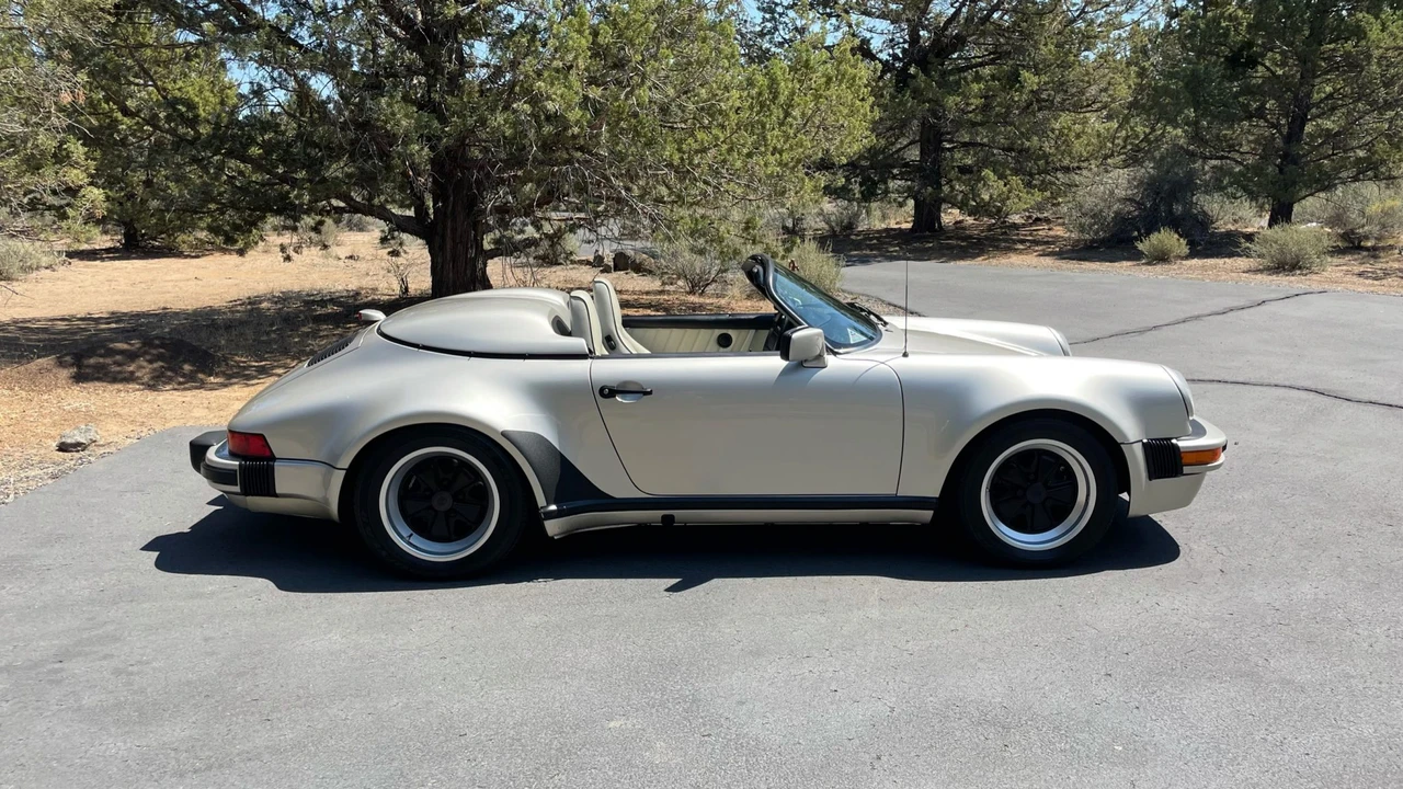 1989 Porsche 911 Carrera 3.2 - Image 18 of 31