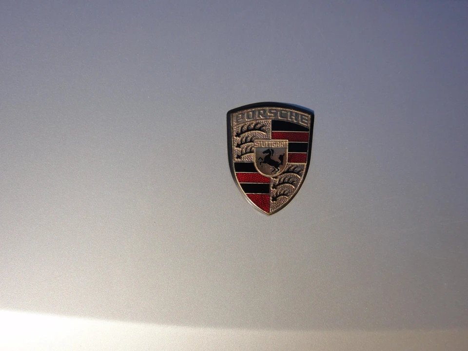 1989 Porsche 944 S2 - Image 16 of 31