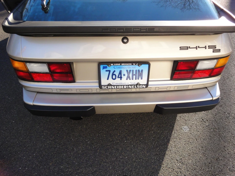 1989 Porsche 944 S2 - Image 12 of 31