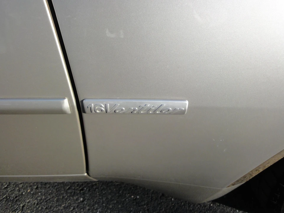 1989 Porsche 944 S2 - Image 25 of 31