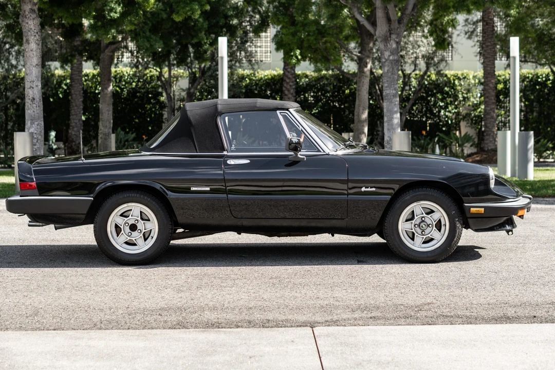 1990 Alfa Romeo Series 4 - Image 9 of 31