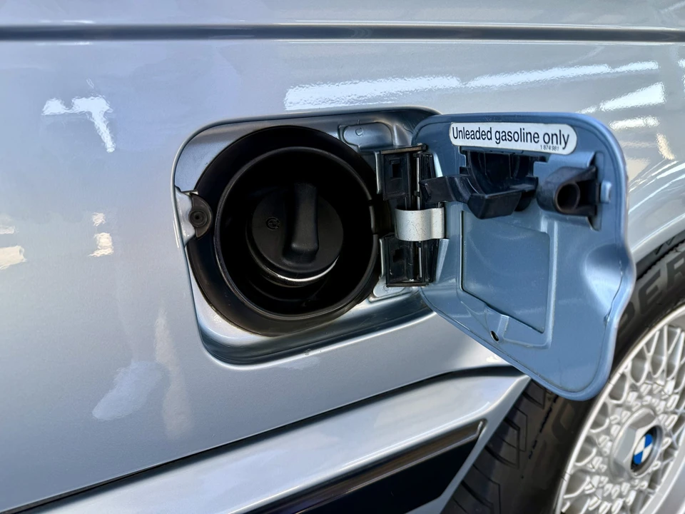 1990 BMW E34 5 Series - Image 29 of 31