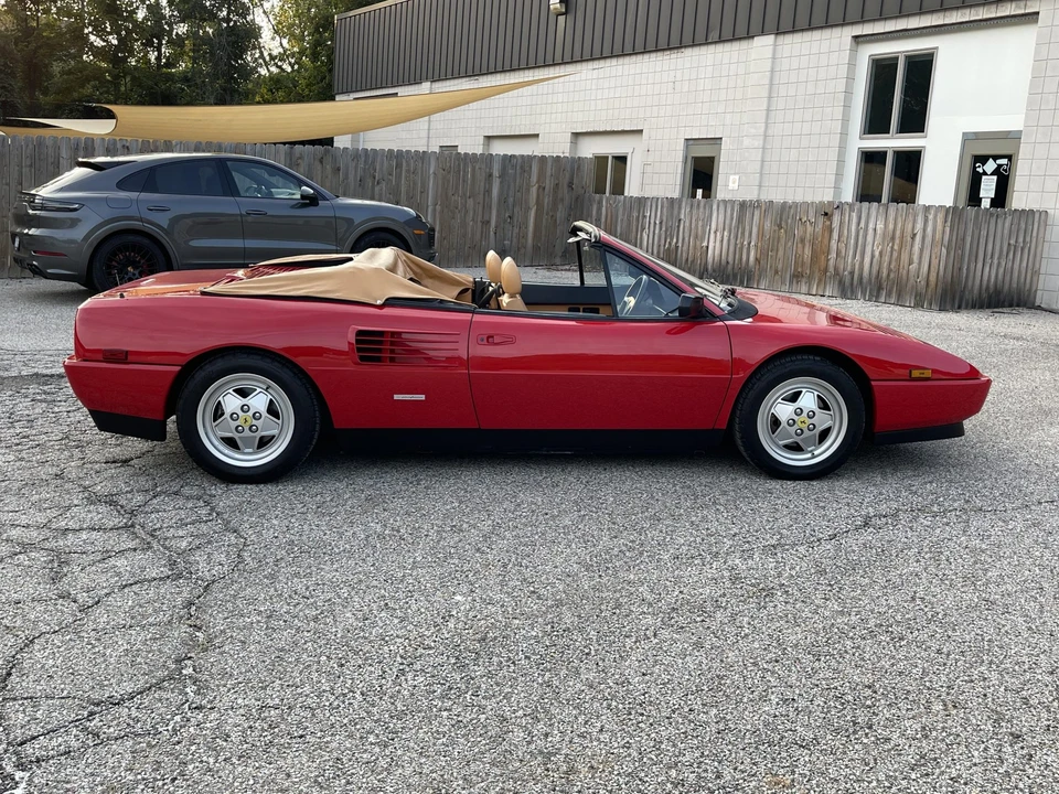 1990 Ferrari Mondial t - Image 30 of 31