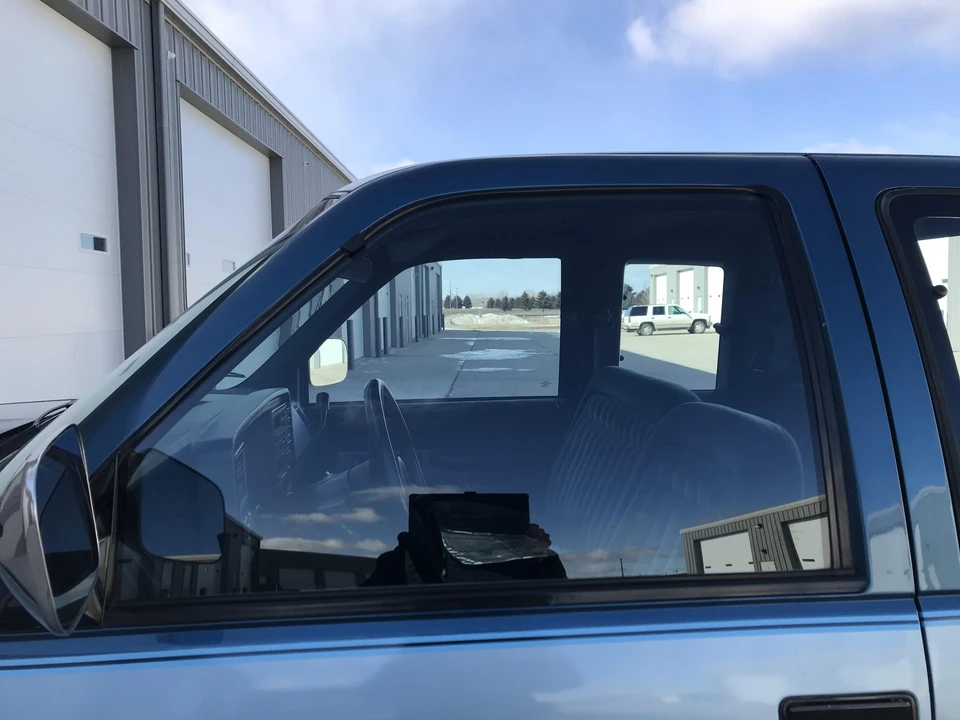 1990 GMC Sierra 1st Gen - Image 12 of 31