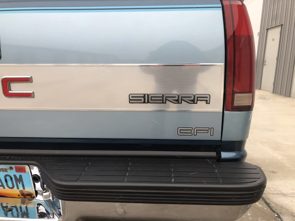 1990 GMC Sierra 1st Gen - Image 24 of 31
