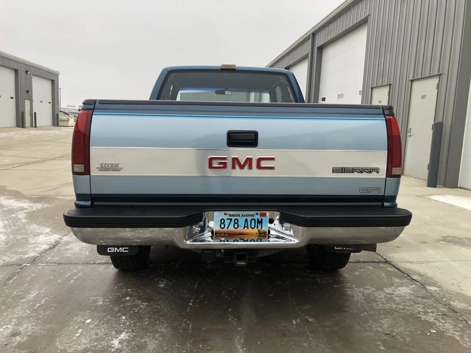 1990 GMC Sierra 1st Gen - Image 4 of 31