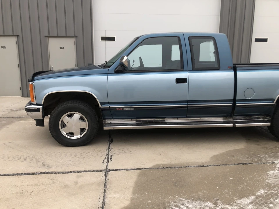 1990 GMC Sierra 1st Gen - Image 15 of 31