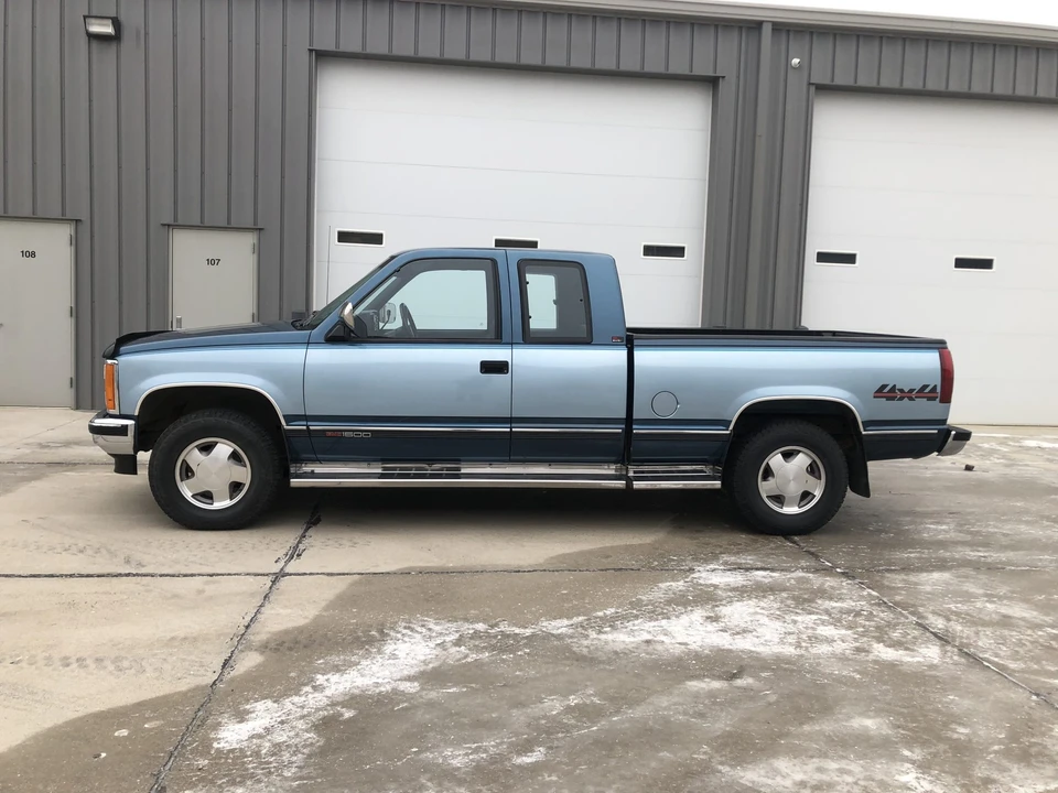 1990 GMC Sierra 1st Gen - Image 3 of 31