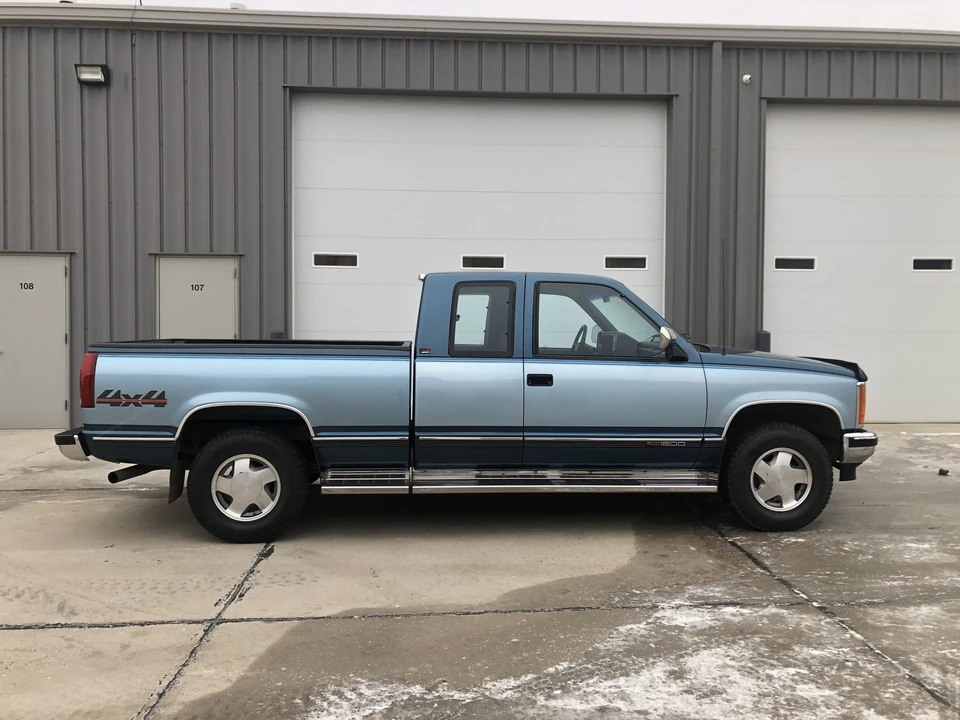 1990 GMC Sierra 1st Gen - Image 5 of 31