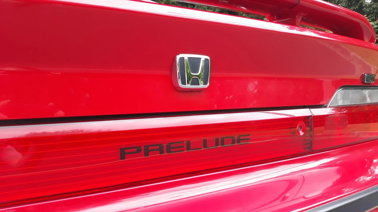 1990 Honda Prelude 3rd Gen - Image 23 of 31