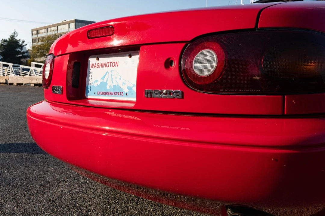 1990 Mazda NA MX-5 Miata - Image 26 of 31
