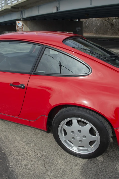 1990 Porsche 964 Carrera 4 - Image 23 of 31