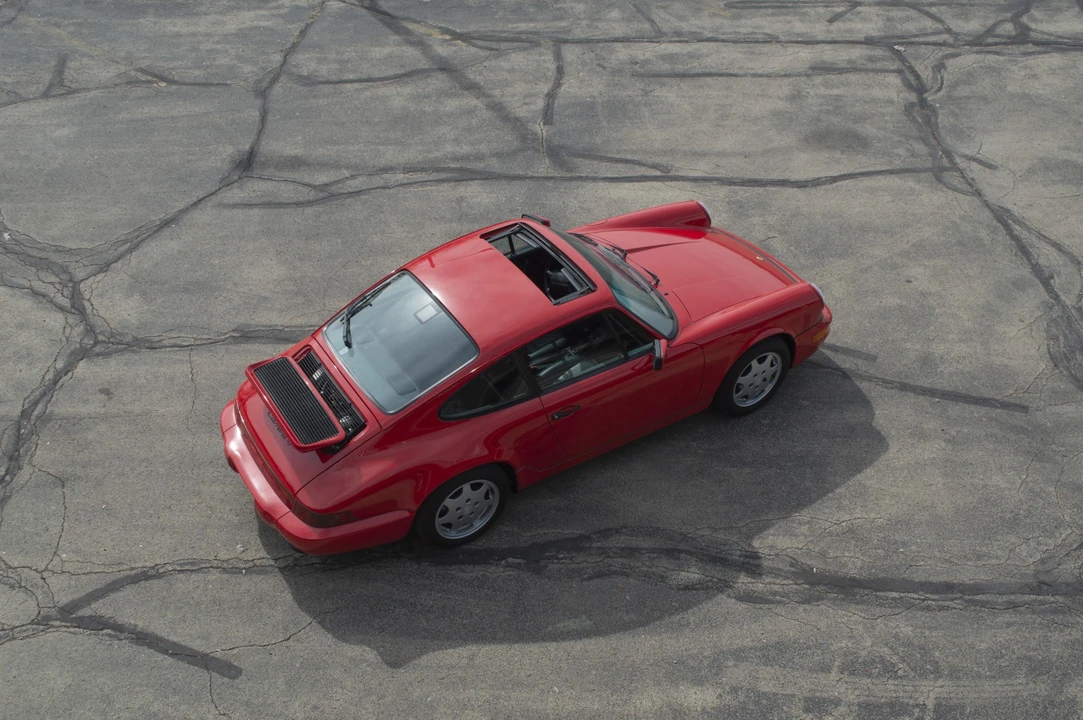 1990 Porsche 964 Carrera 4 - Image 7 of 31