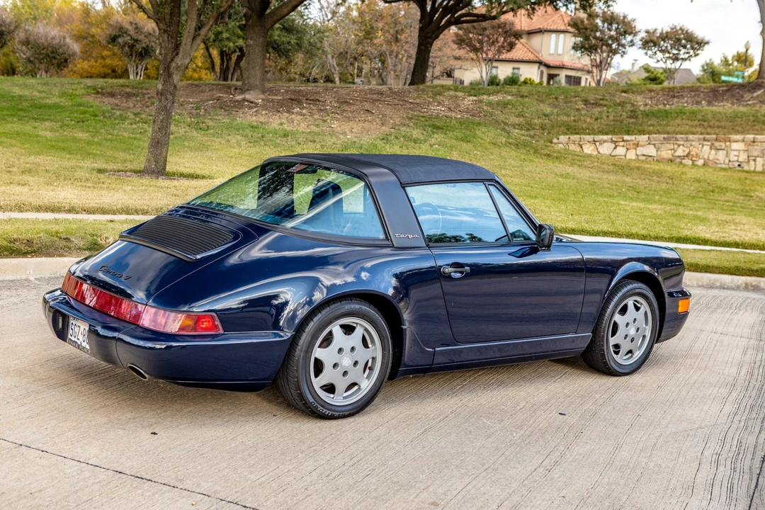 1990 Porsche 964 Carrera 4 - Image 5 of 31