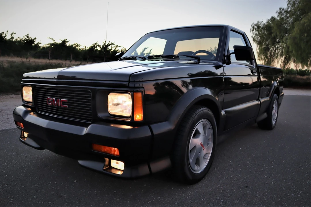 1991 GMC Syclone - Image 22 of 31