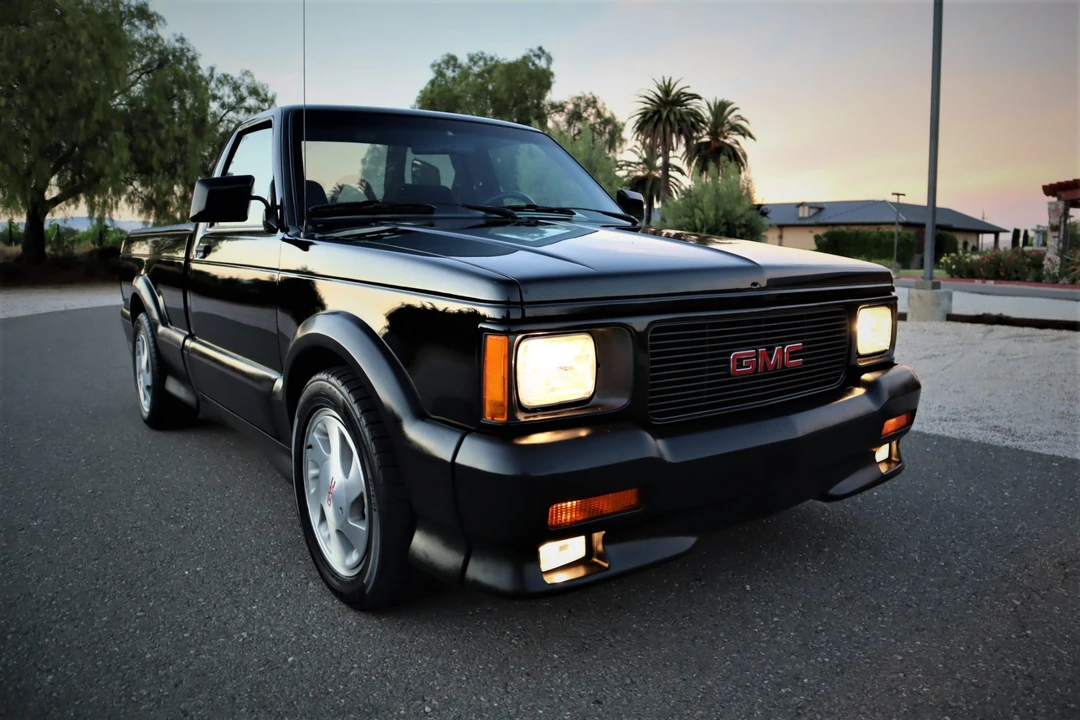 1991 GMC Syclone - Image 24 of 31