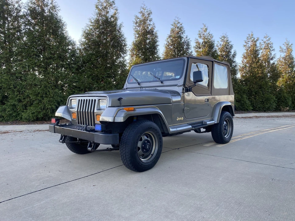 1991 Jeep YJ Wrangler - Image 2 of 31