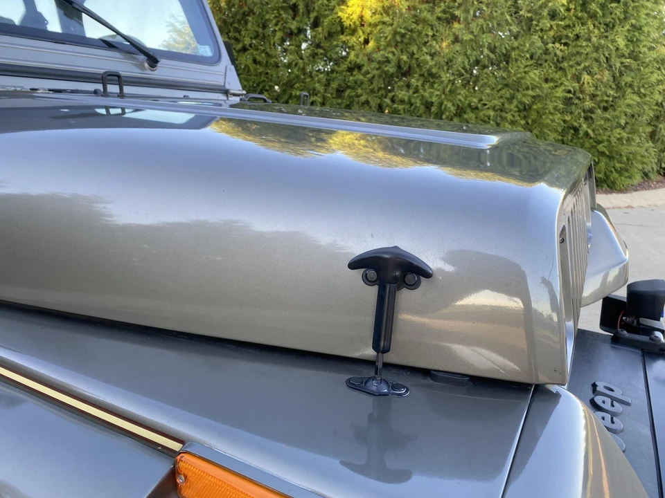 1991 Jeep YJ Wrangler - Image 30 of 31