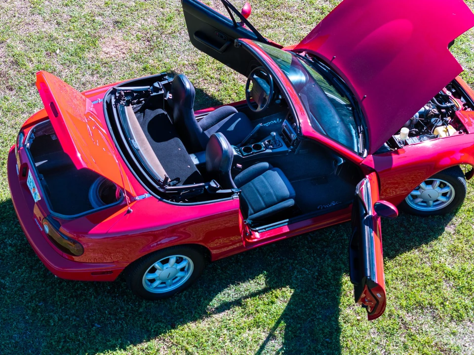 1991 Mazda NA MX-5 Miata - Image 29 of 31