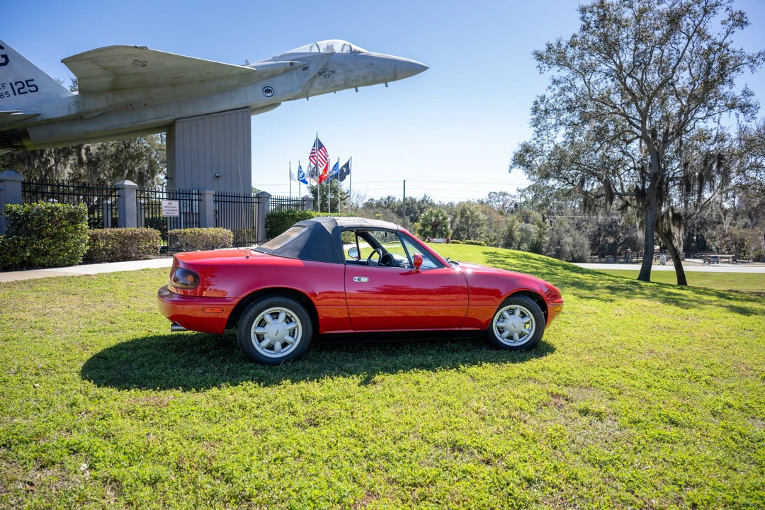 1991 Mazda NA MX-5 Miata - Image 12 of 31