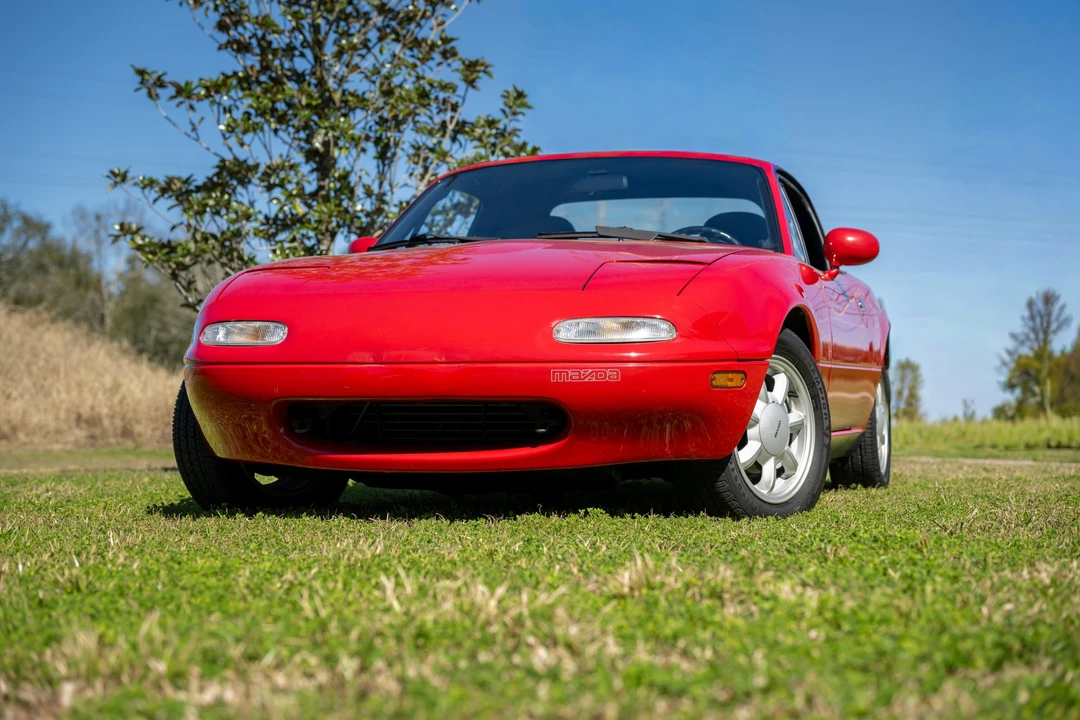 1991 Mazda NA MX-5 Miata - Image 2 of 31