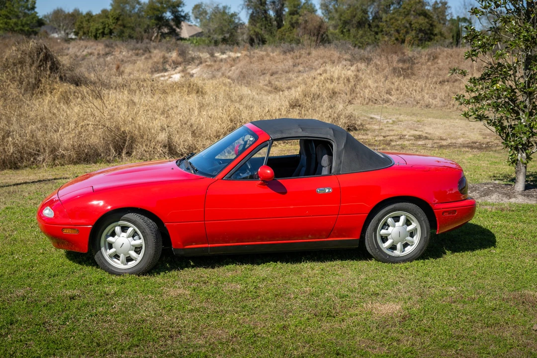 1991 Mazda NA MX-5 Miata - Image 5 of 31