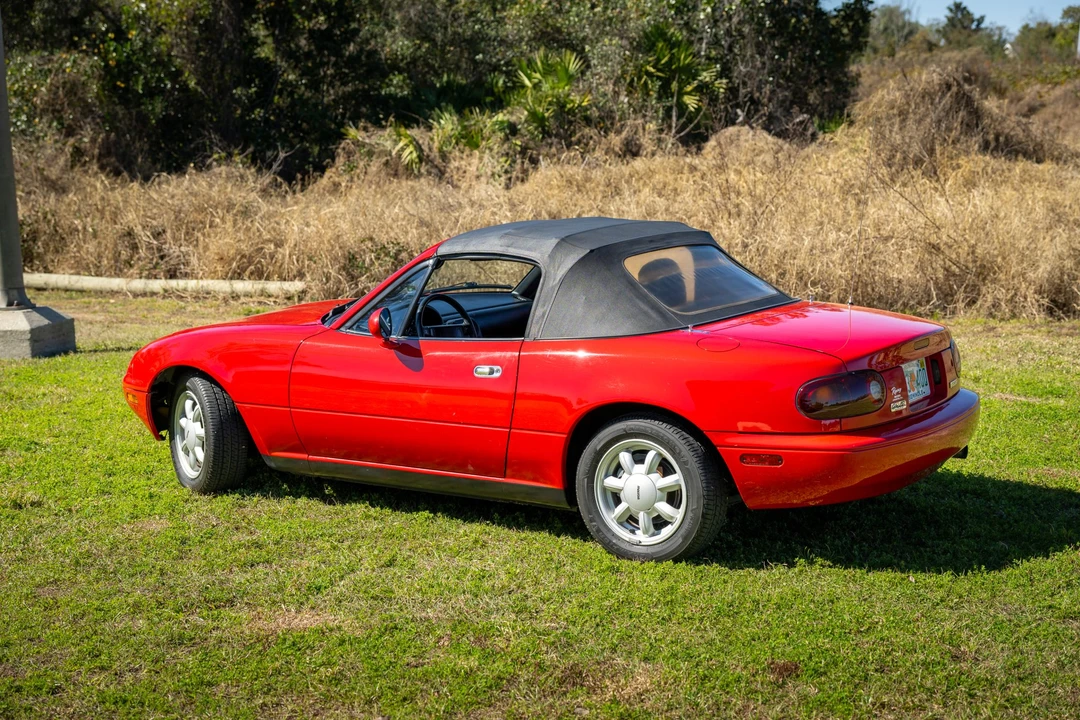 1991 Mazda NA MX-5 Miata - Image 7 of 31