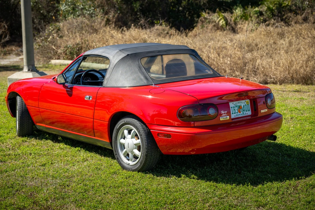 1991 Mazda NA MX-5 Miata - Image 8 of 31