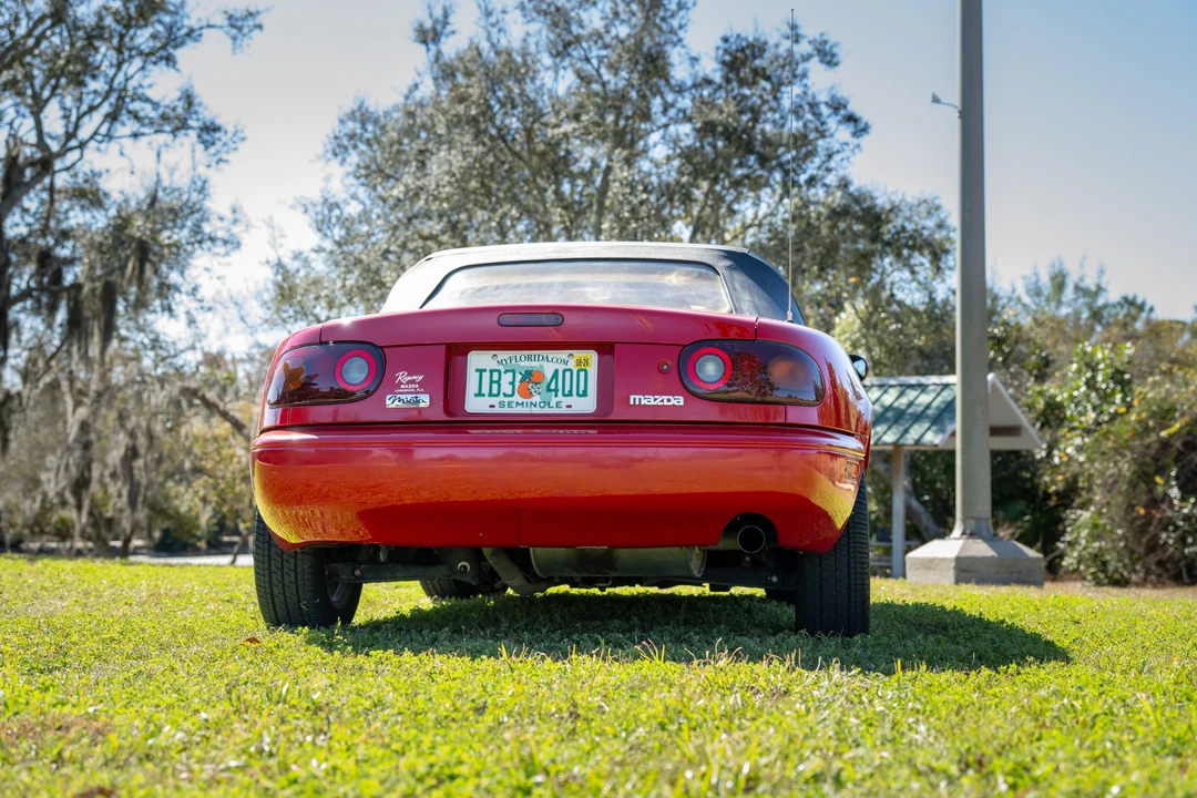 1991 Mazda NA MX-5 Miata - Image 9 of 31