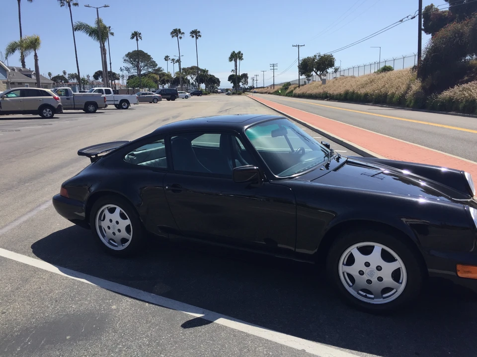 1991 Porsche 964 Carrera 4 - Image 23 of 31