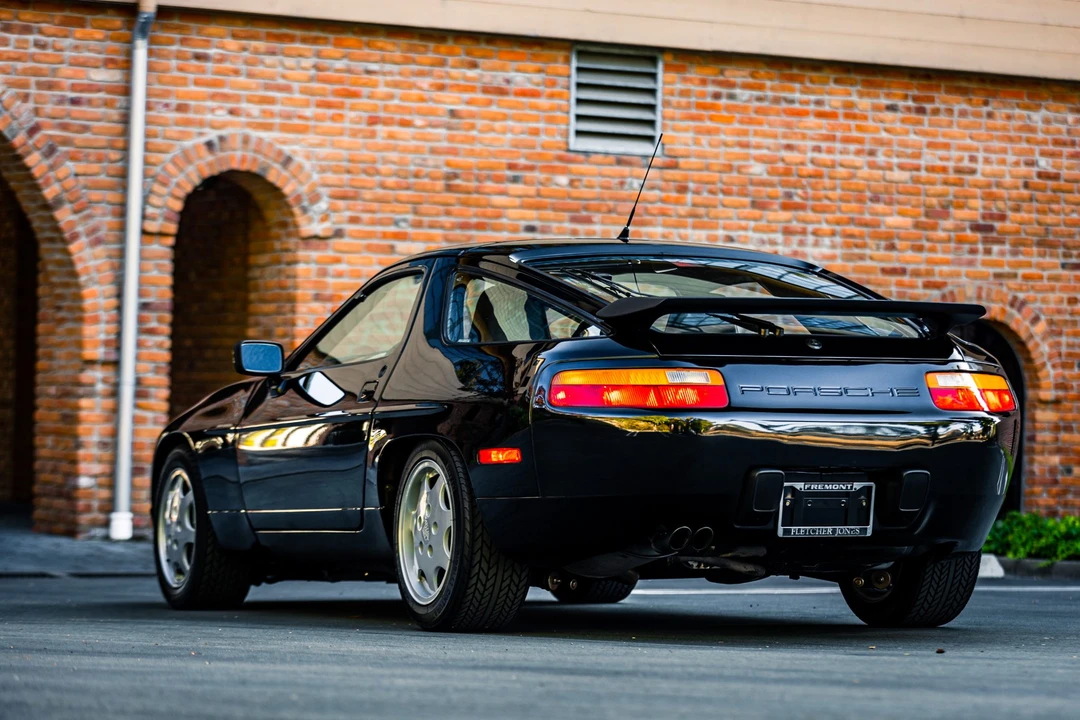 1991 Porsche 928 S4 - Image 25 of 31