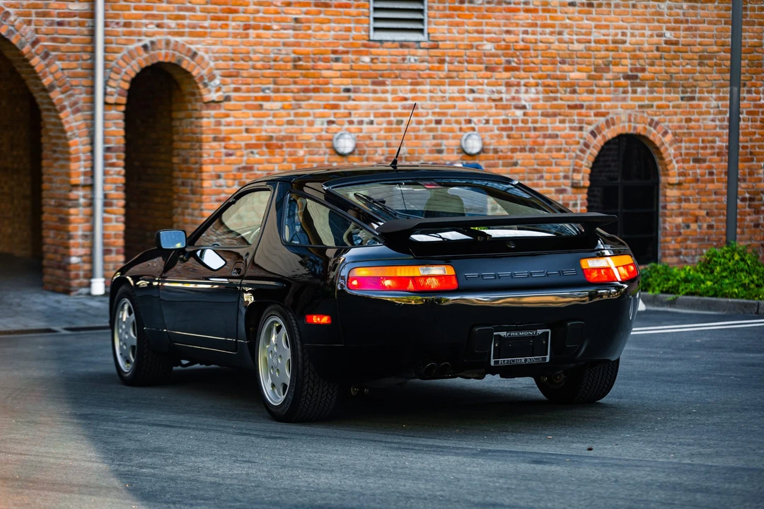 1991 Porsche 928 S4 - Image 30 of 31