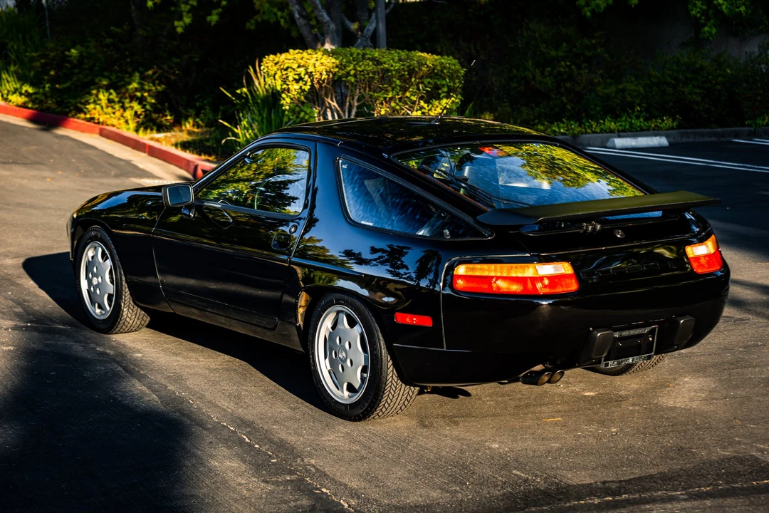 1991 Porsche 928 S4 - Image 23 of 31