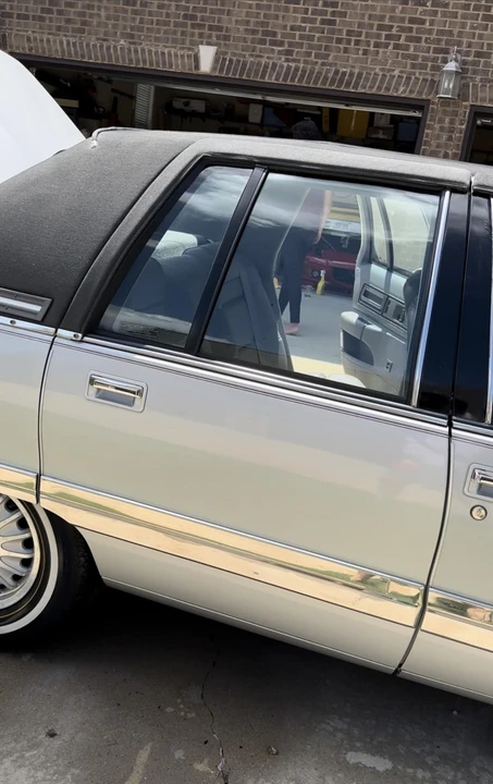 1992 Buick Roadmaster - Image 29 of 31